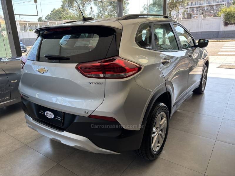 CHEVROLET - TRACKER - 2020/2021 - Prata - R$ 96.900,00
