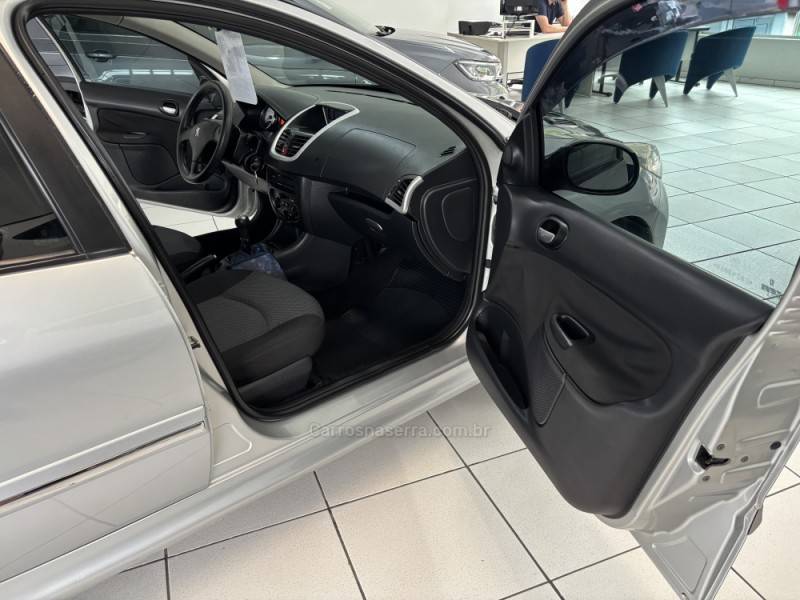 PEUGEOT - 207 - 2012/2012 - Prata - R$ 25.900,00