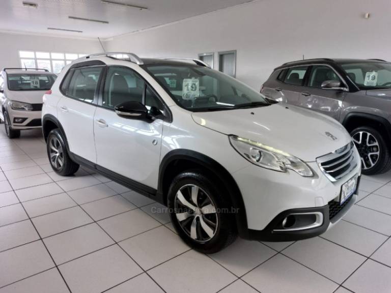 PEUGEOT - 2008 - 2018/2019 - Branca - R$ 75.900,00