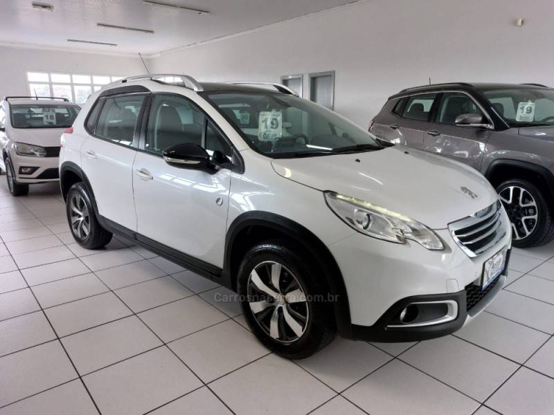 PEUGEOT - 2008 - 2018/2019 - Branca - R$ 75.900,00