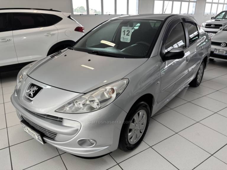 PEUGEOT - 207 - 2012/2012 - Prata - R$ 29.900,00