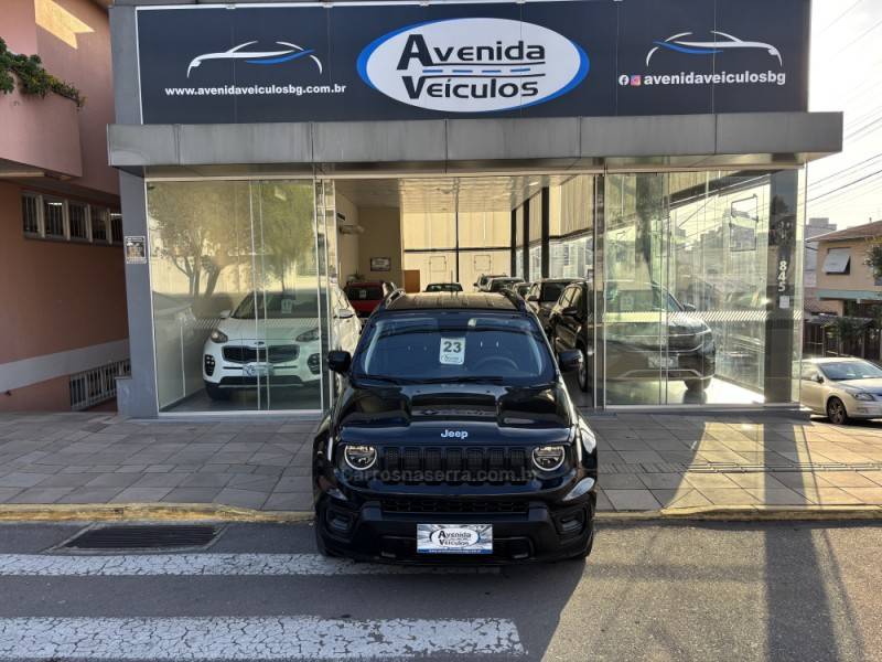 JEEP - RENEGADE - 2022/2023 - Preta - R$ 109.900,00