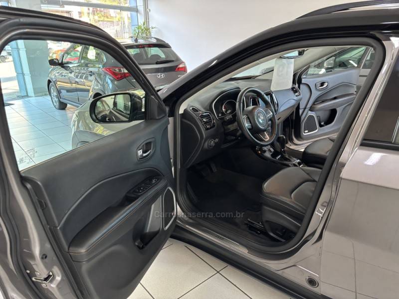 JEEP - COMPASS - 2019/2019 - Cinza - R$ 131.000,00