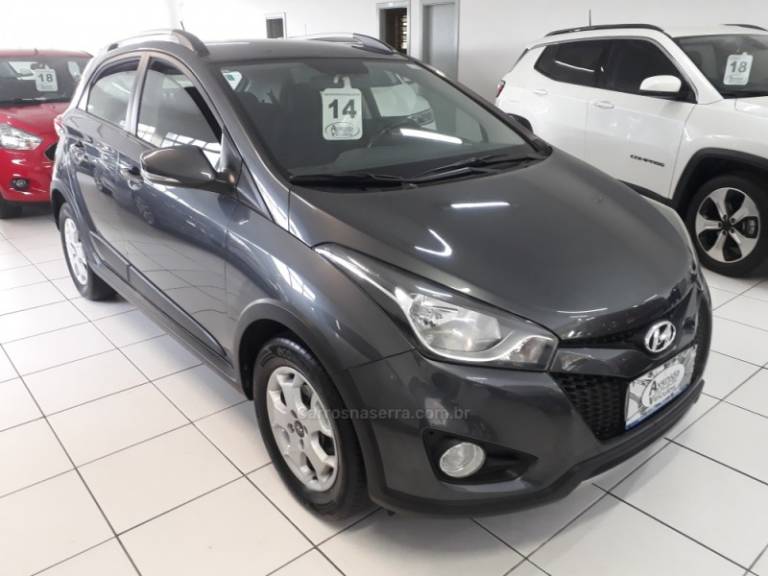 HYUNDAI - HB20X - 2013/2014 - Cinza - R$ 56.900,00