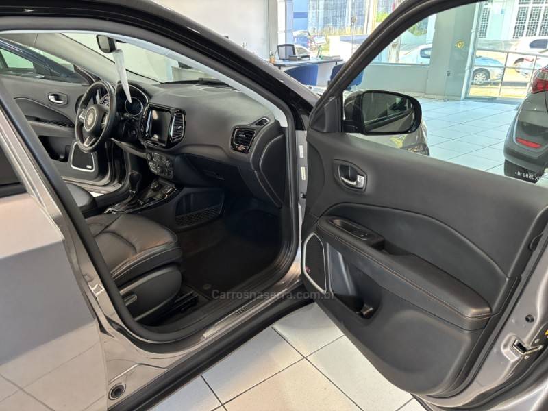 JEEP - COMPASS - 2019/2019 - Cinza - R$ 131.000,00