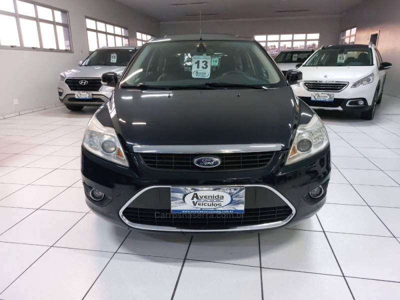 FORD - FOCUS - 2013/2013 - Preta - R$ 54.900,00