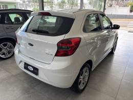 FORD - KA - 2016/2017 - Branca - R$ 54.500,00