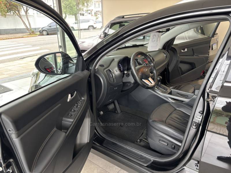 KIA MOTORS - SPORTAGE - 2012/2013 - Preta - R$ 82.900,00
