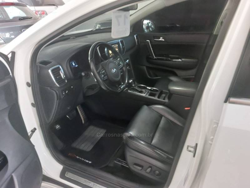 KIA MOTORS - SPORTAGE - 2016/2017 - Branca - R$ 121.900,00