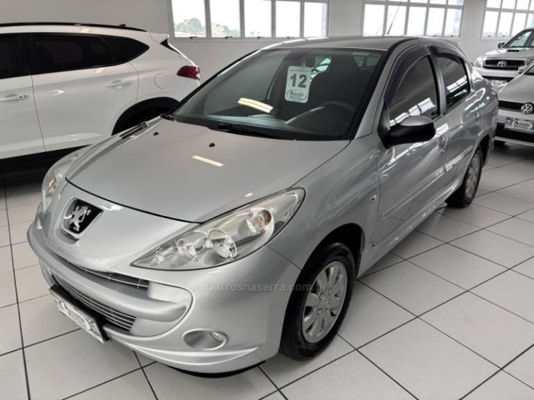 PEUGEOT - 207 - 2012/2012 - Prata - R$ 25.900,00