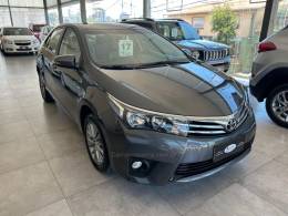 TOYOTA - COROLLA - 2016/2017 - Cinza - R$ 98.500,00