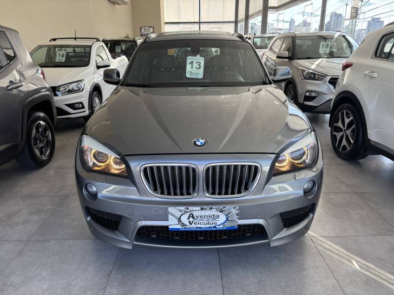 BMW - X1 - 2012/2013 - Cinza - R$ 84.900,00