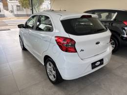 FORD - KA - 2016/2017 - Branca - R$ 54.500,00