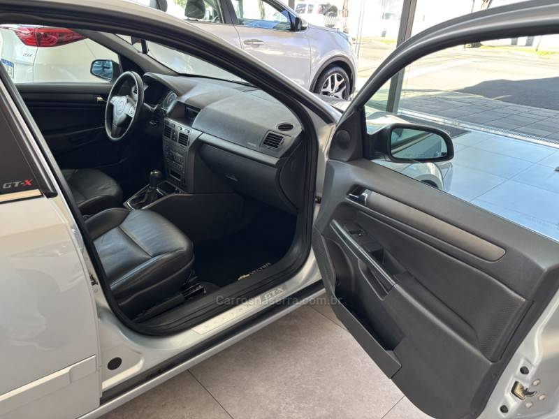 CHEVROLET - VECTRA - 2009/2010 - Prata - R$ 43.900,00